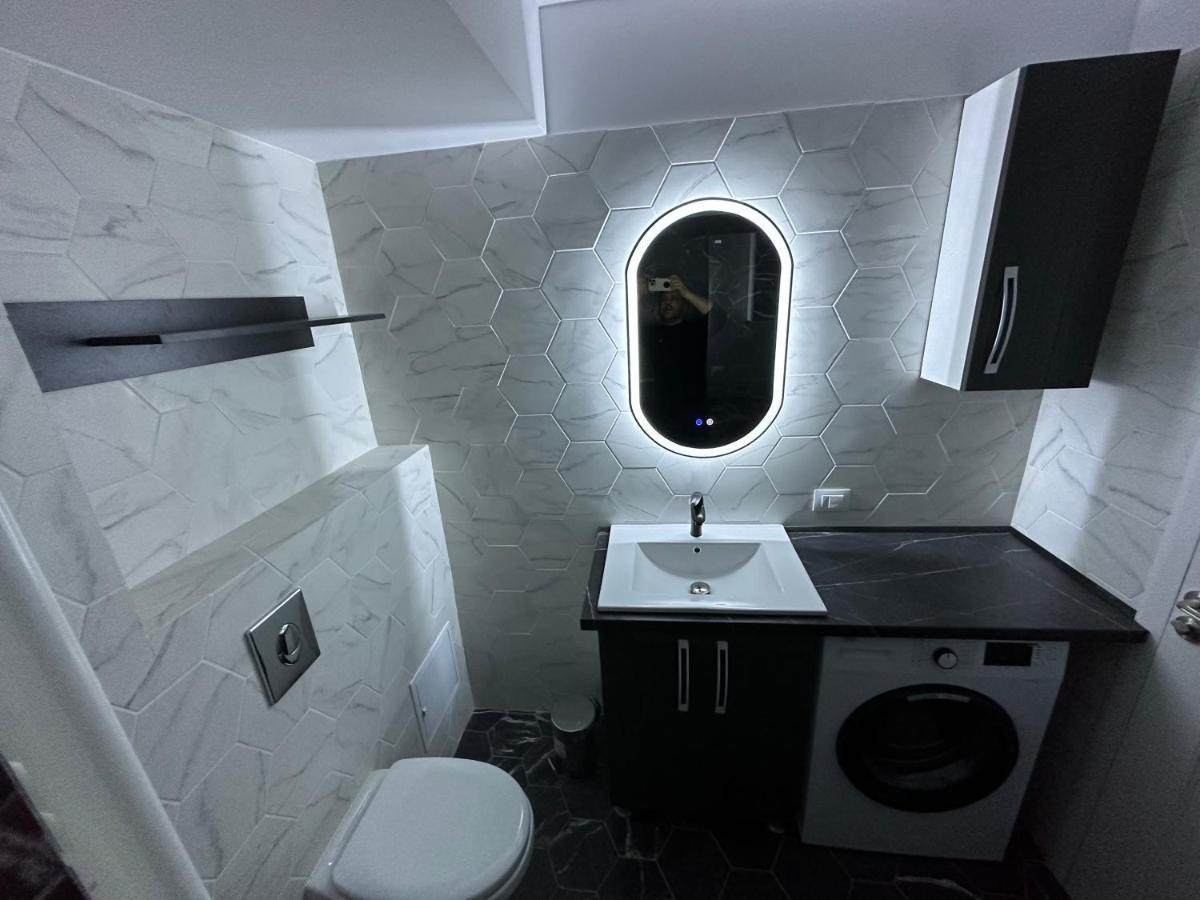 Apartament Lux Bacovia 2 Lejlighed Bacău Eksteriør billede