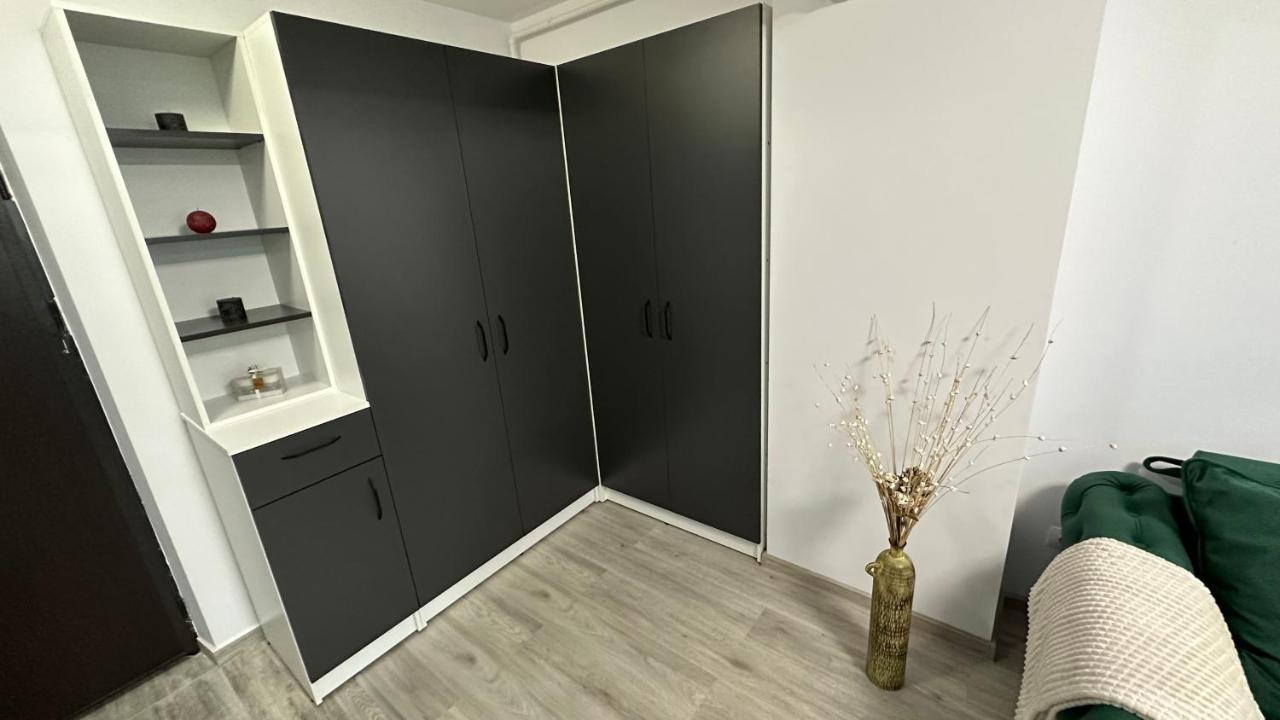 Apartament Lux Bacovia 2 Lejlighed Bacău Eksteriør billede