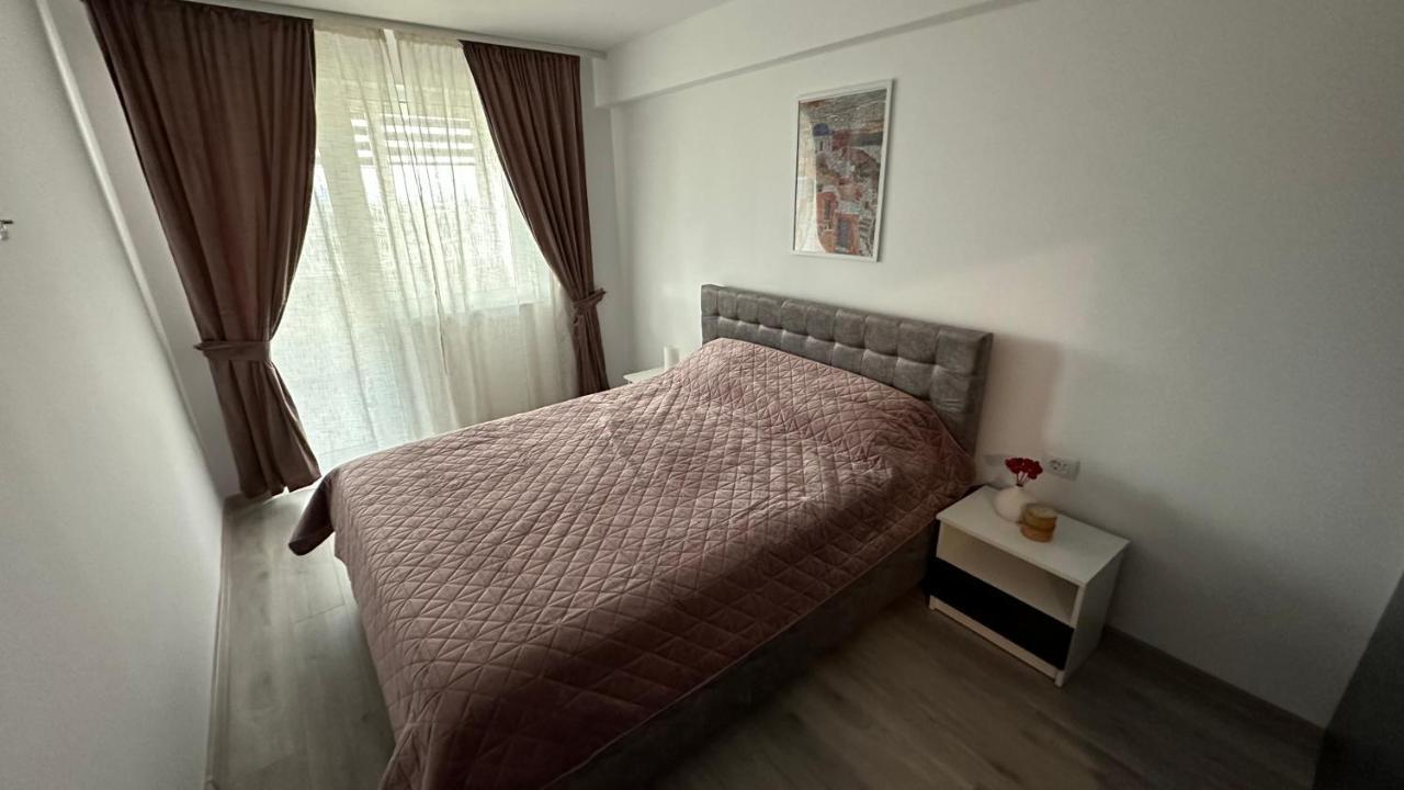 Apartament Lux Bacovia 2 Lejlighed Bacău Eksteriør billede
