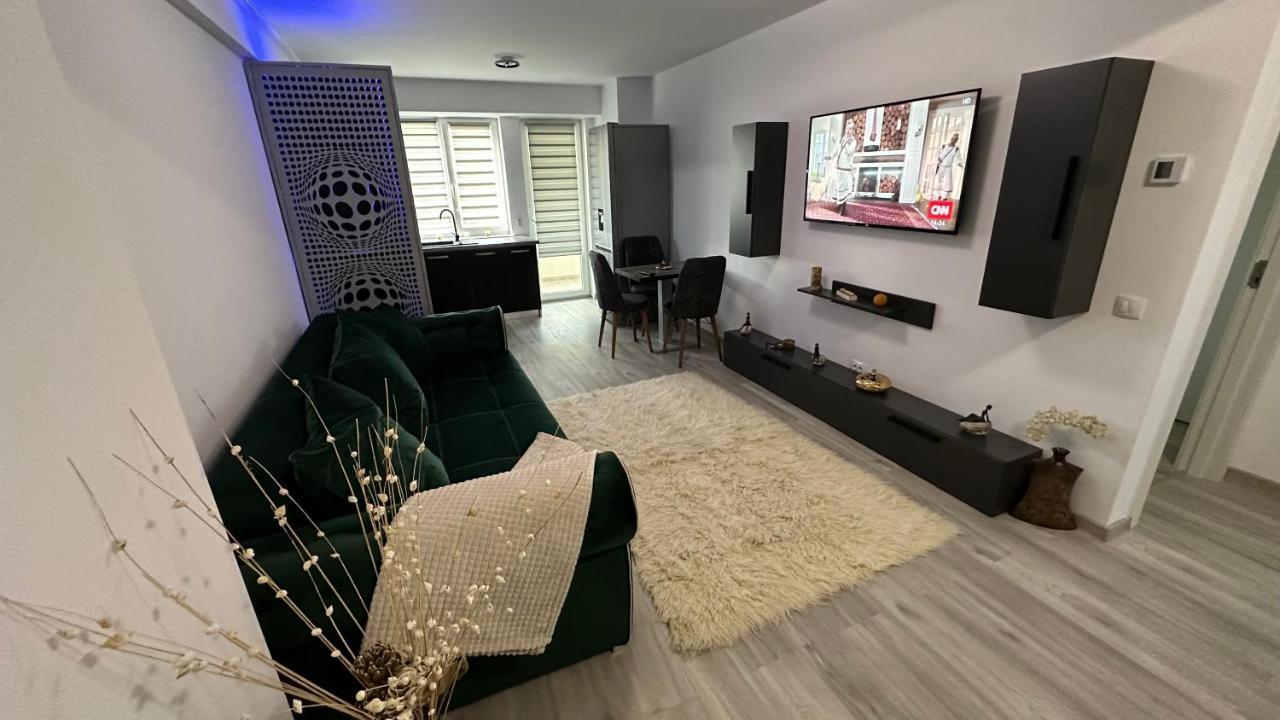Apartament Lux Bacovia 2 Lejlighed Bacău Eksteriør billede